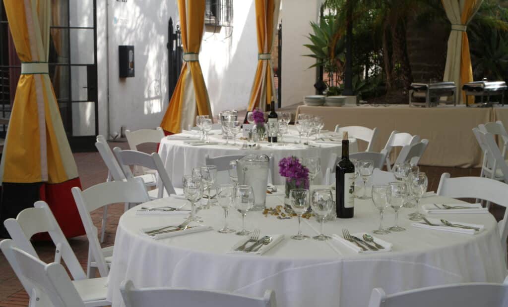 Table settings at the Lobero Courtyard